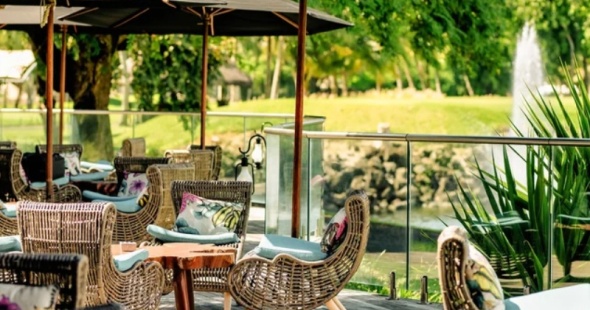 constance-belle_mare_ile-maurice-plage-restaurants_and_bars-deer_hunter_restaurant-01