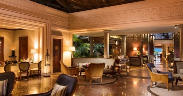 constance-prince-ile-maurice-restaurants_and_bars-lotus_lounge_bar-01