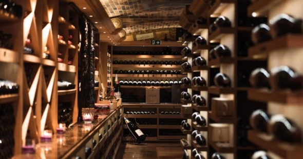 constance-prince-ile-maurice-restaurants_and_bars-wine_cellar-04