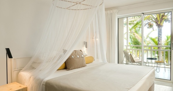 hotel-tropical_attitude-ile-maurice-couple-seafront