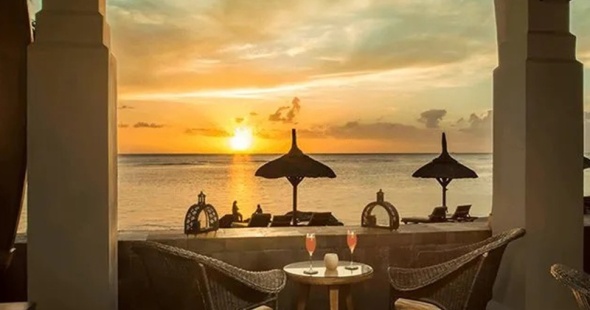 the-oberoi-mauritius-ile-maurice-champagne-on-the-beach