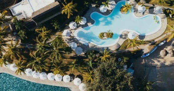 veranda_paul_et_virginie-ile-maurice-aerial-view-pools